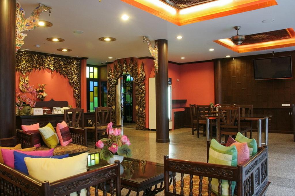 Pl Guesthouse Patong Exteriör bild